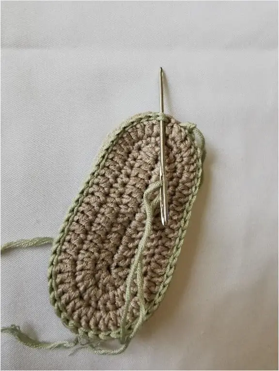 Crochet Baby Shoes – Free Pattern for Adorable Little Feet! Crochet Baby Shoes – Free Pattern for Adorable Little Feet! Booties, Hats & Accessories