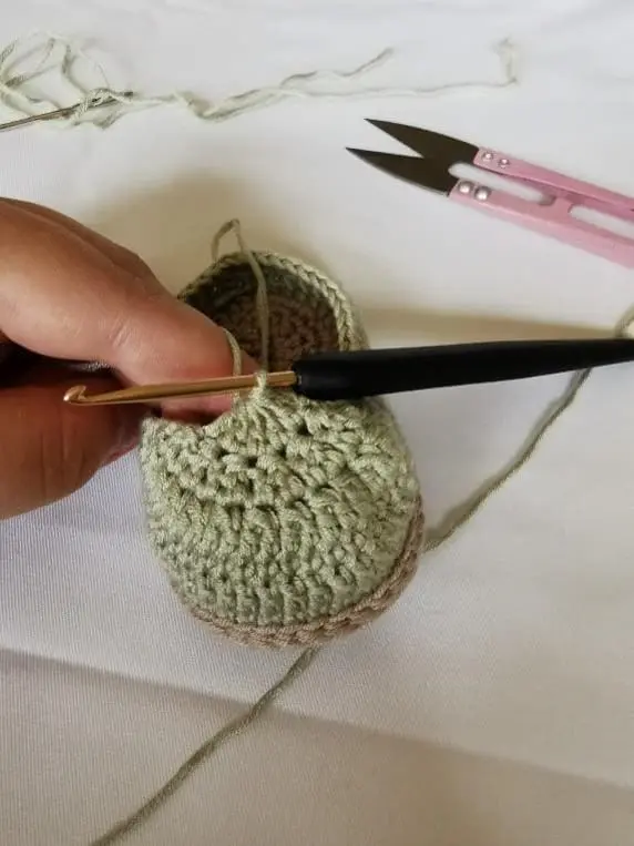 Crochet Baby Shoes – Free Pattern for Adorable Little Feet! Crochet Baby Shoes – Free Pattern for Adorable Little Feet! Booties, Hats & Accessories