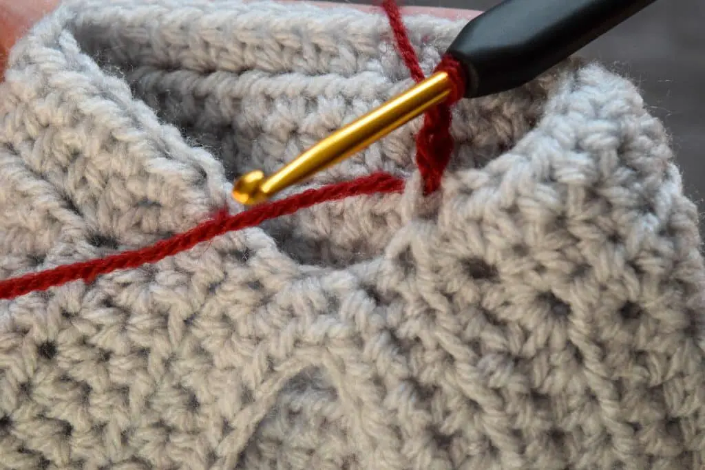 FREE crochet pattern - Baby cardigan Clothes & Outfits