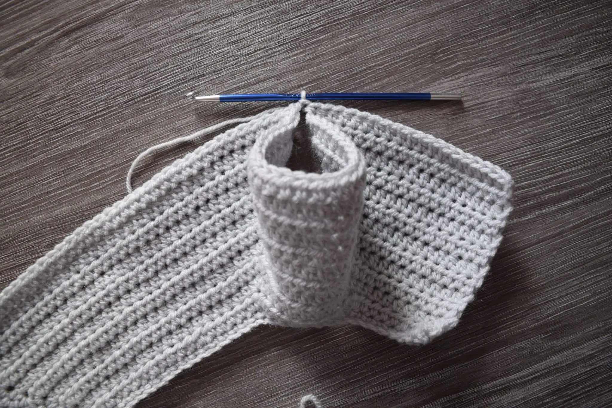 FREE crochet pattern - Baby cardigan Clothes & Outfits