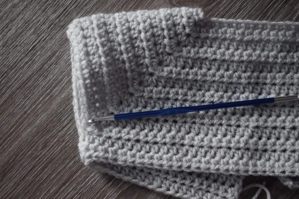 FREE crochet pattern - Baby cardigan Clothes & Outfits