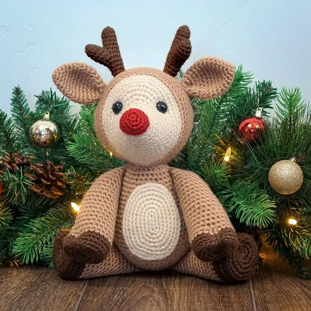 30 + Free patterns of Super cute stuffed animals to make Crochet Roundups