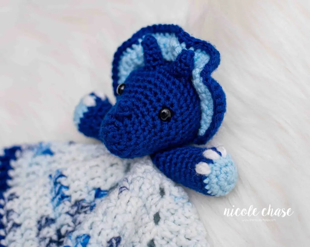 60+ Adorable lovey, snugglers and comfort blankets for babies! Crochet Roundups