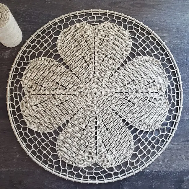 10 Amazing FREE Doily Crochet Patterns! Crochet Roundups