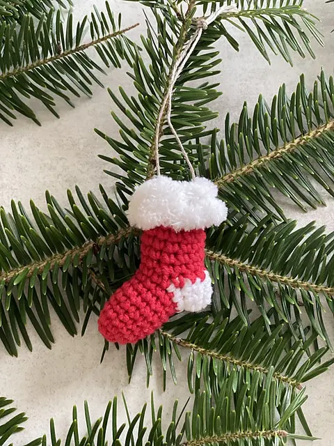 10 Cute FREE Ornament Crochet Patterns! Crochet Roundups